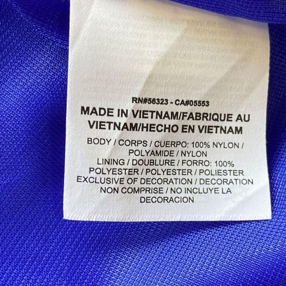 NIKE Striped Golf Jacket w/ Detachable Sleeves - Picture 11 of 11